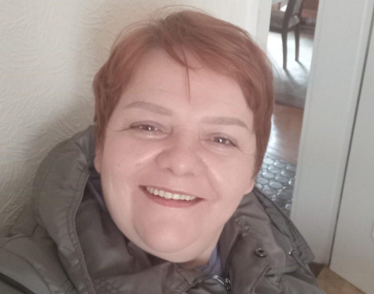 Pomozimo Arneli da pobijedi bolest