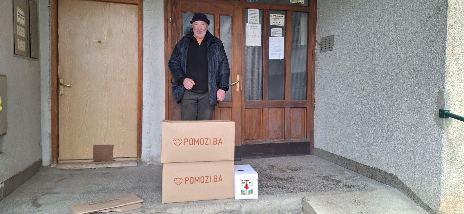 Mjesečna pomoć za Azema Anadolca