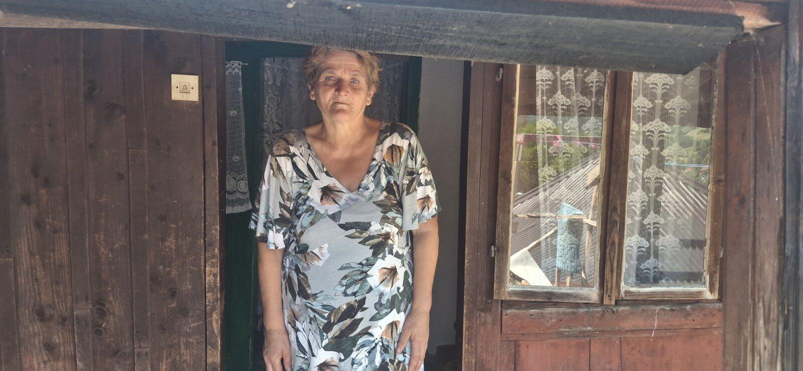 Mjesečna pomoć za Azru Delić