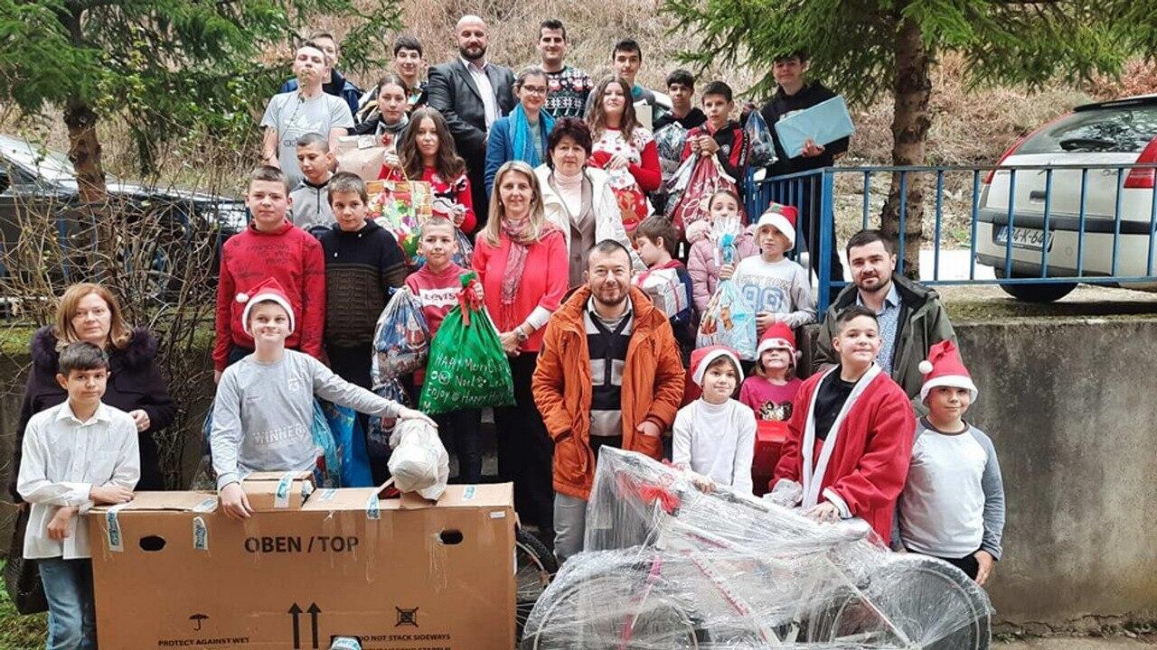 Podijelili smo 751 paketić