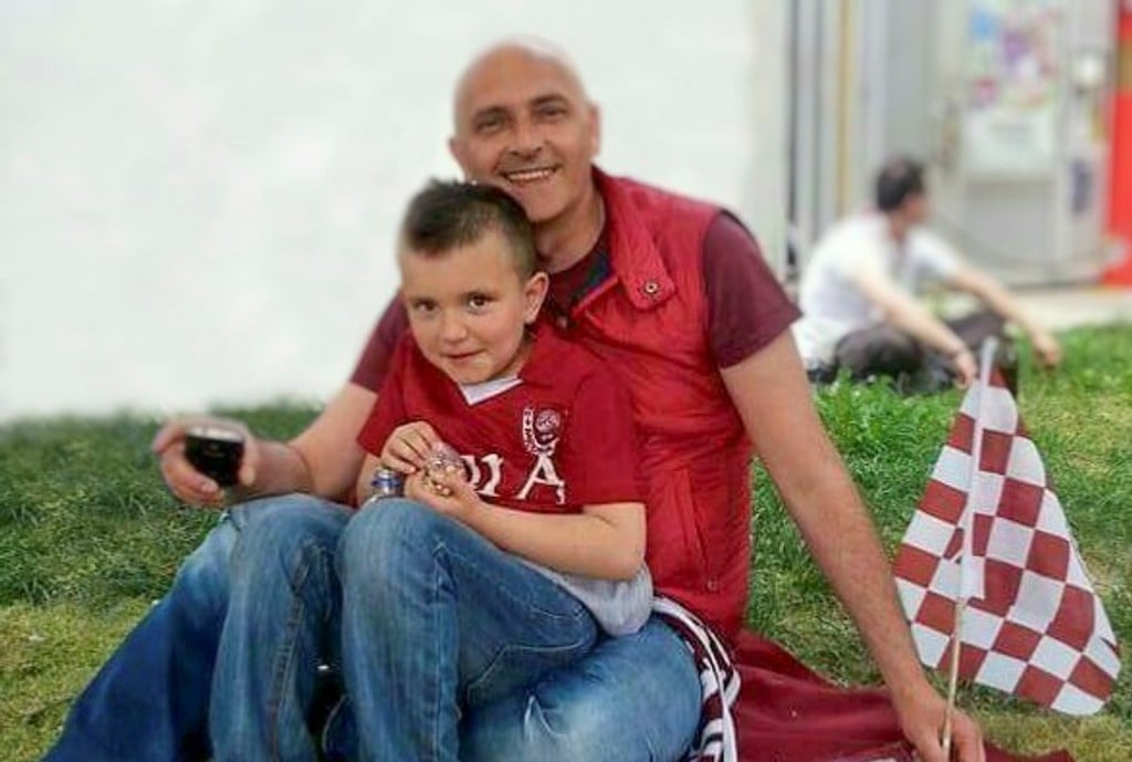 Da Jasmin ozdravi za svog sina