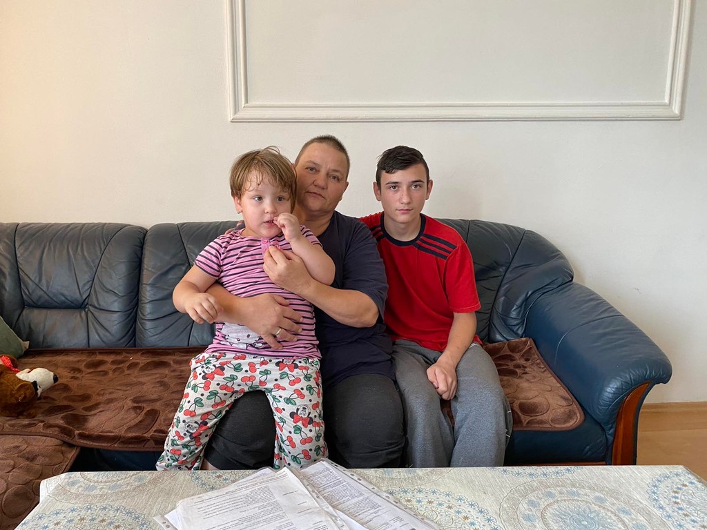 Mjesečna pomoć za porodicu Hajdarević