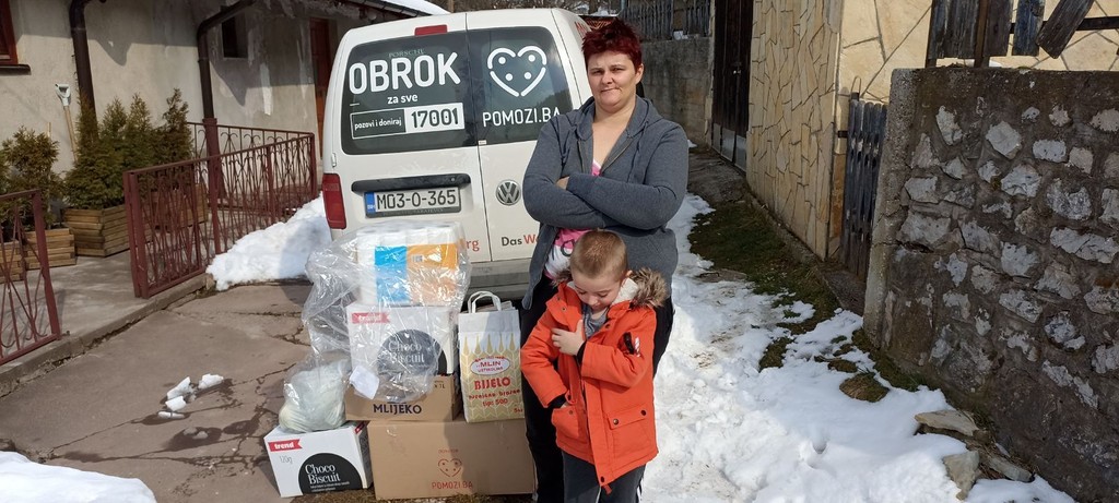 Mjesečna pomoć za porodicu Bečić