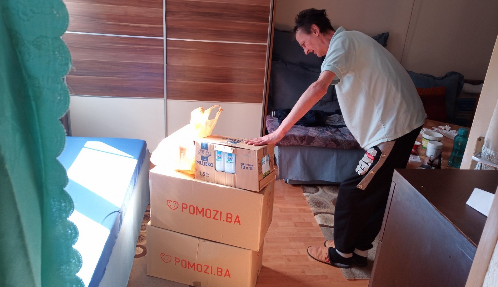 Mjesečna pomoć za porodicu Ajanović