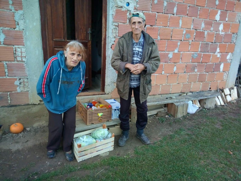 Mjesečna pomoć za brata i sestru Zahirović