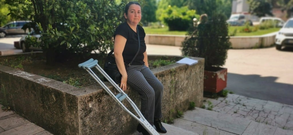 Jasmina zaslužuje život bez štaka i bolova
