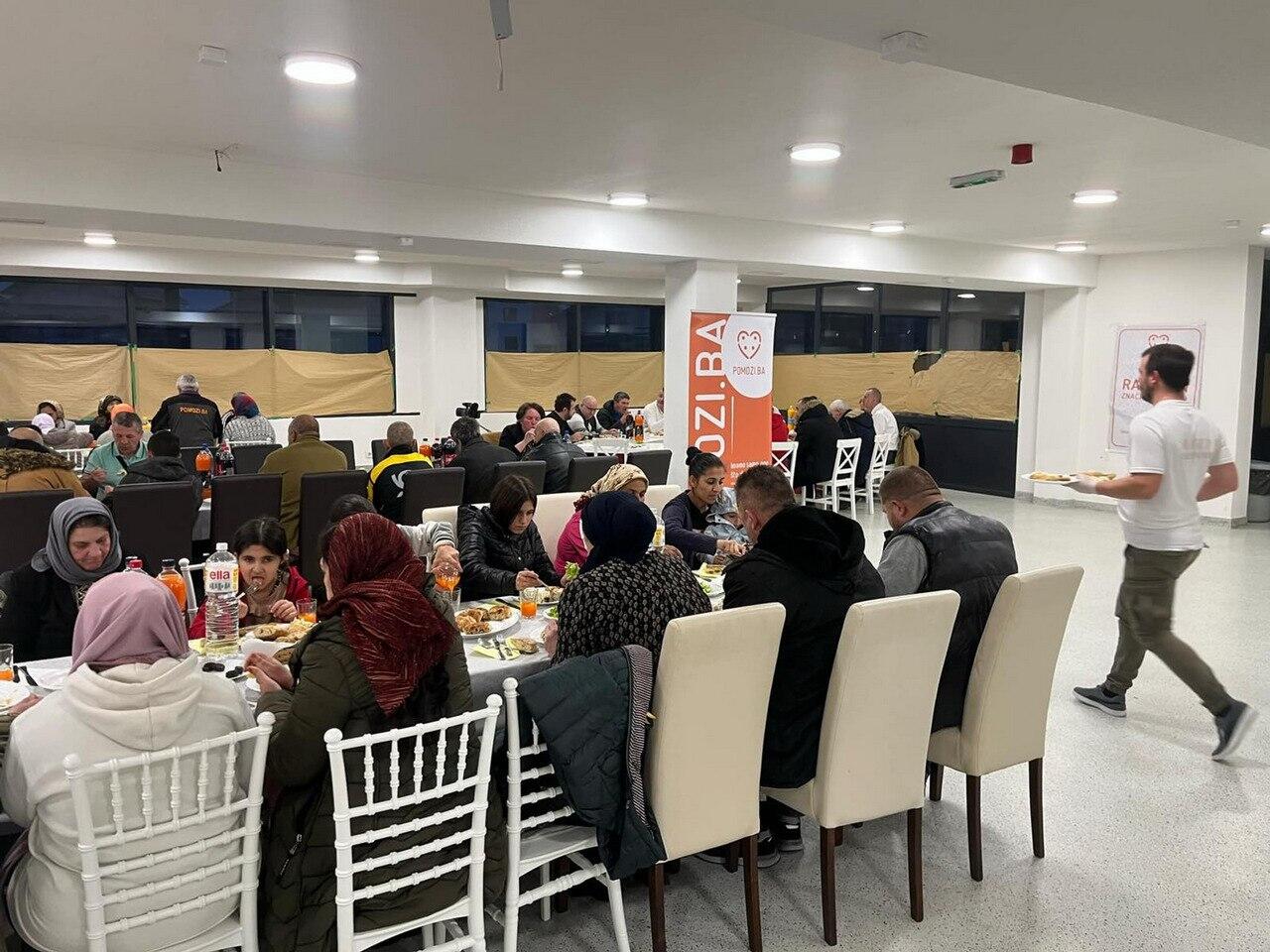 Iftar za sve korisnike javnih kuhinja u Bihaću