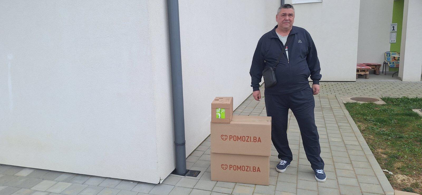 Mjesečna pomoć za Elmira Sarađena