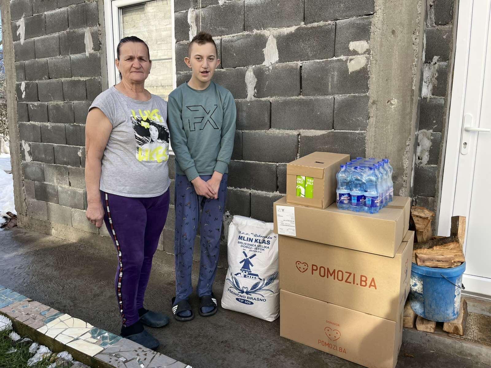 Mjesečna pomoć za Eminu Ćorkušić