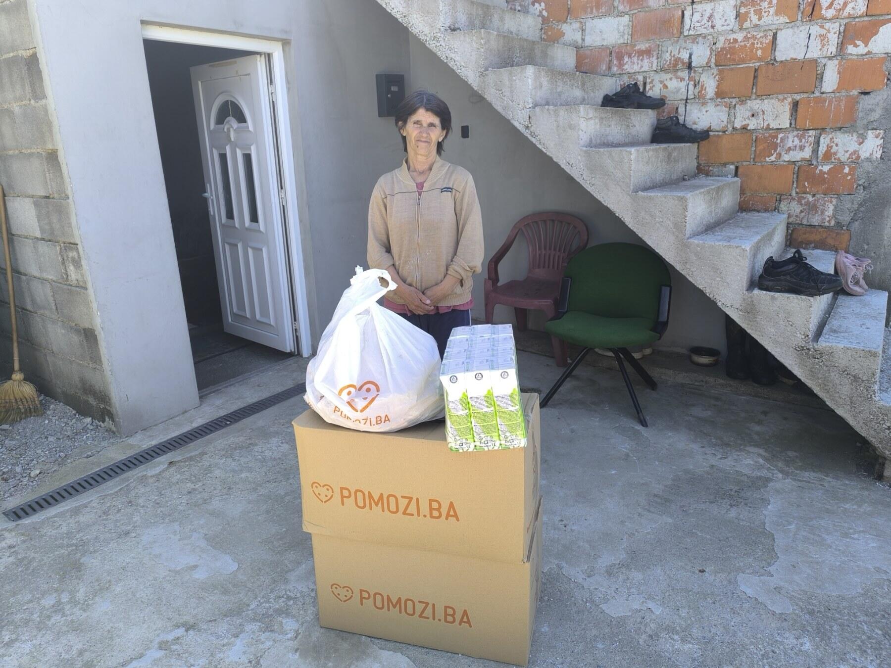 Mjesečna pomoć za porodicu Bunić