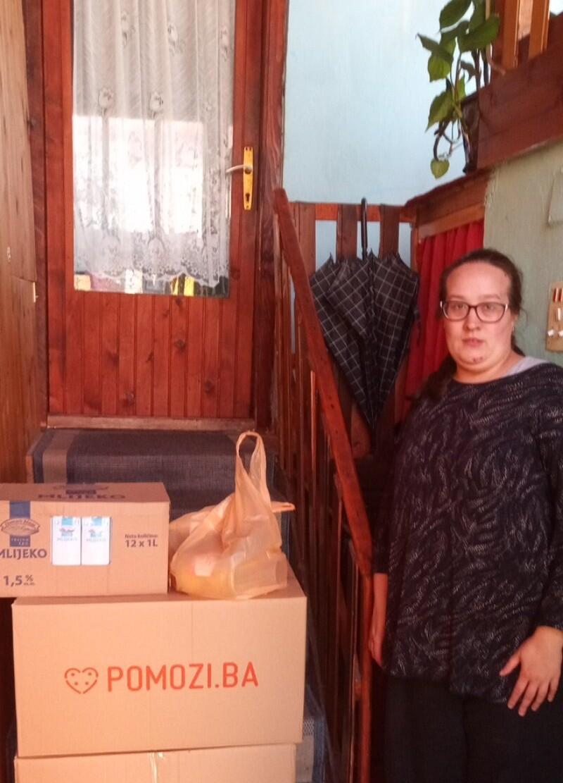 Mjesečna pomoć za Lamiju Ajnadžić