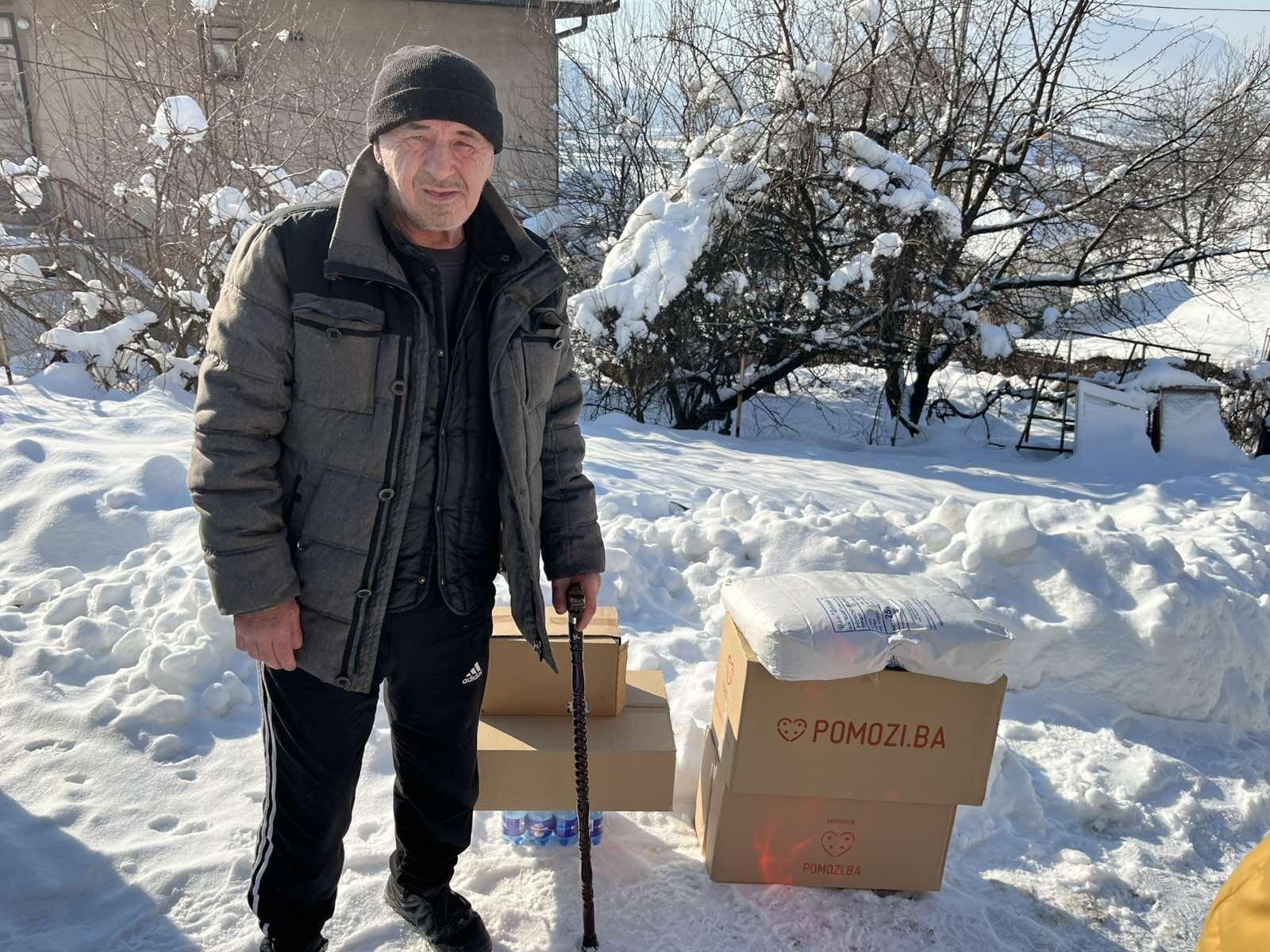 Mjesečna pomoć za Mladena Inića