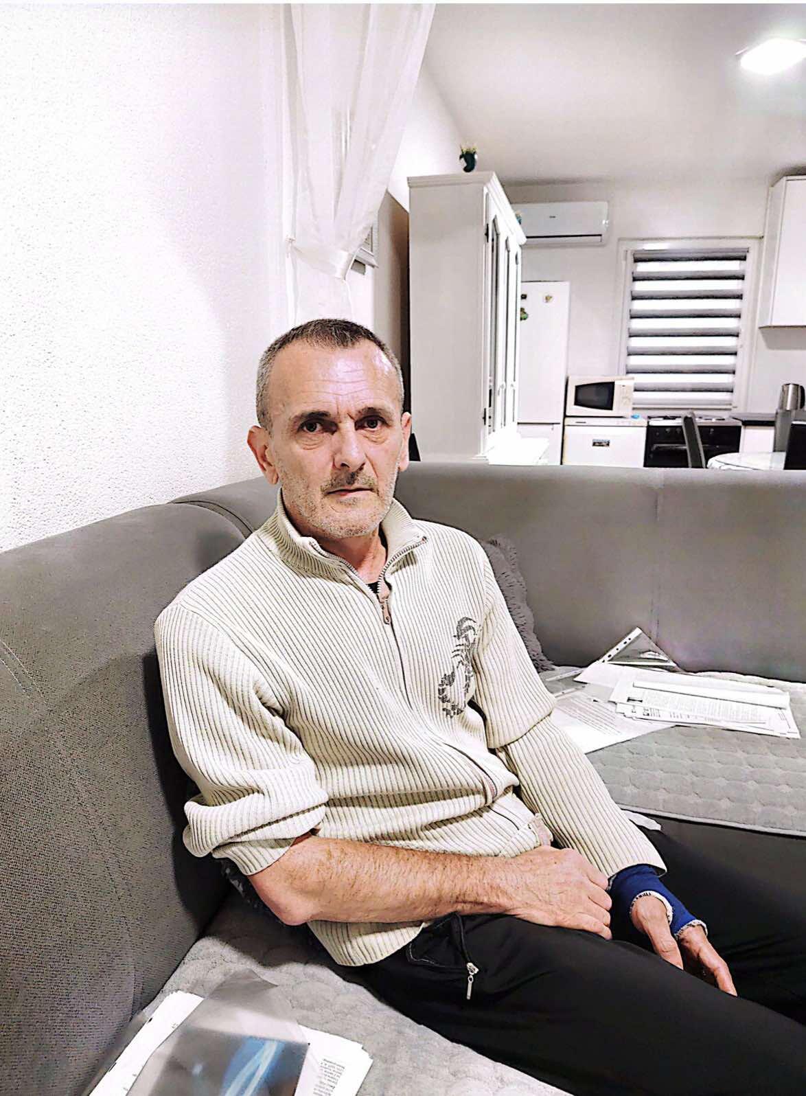 Ruka nade za Nermina