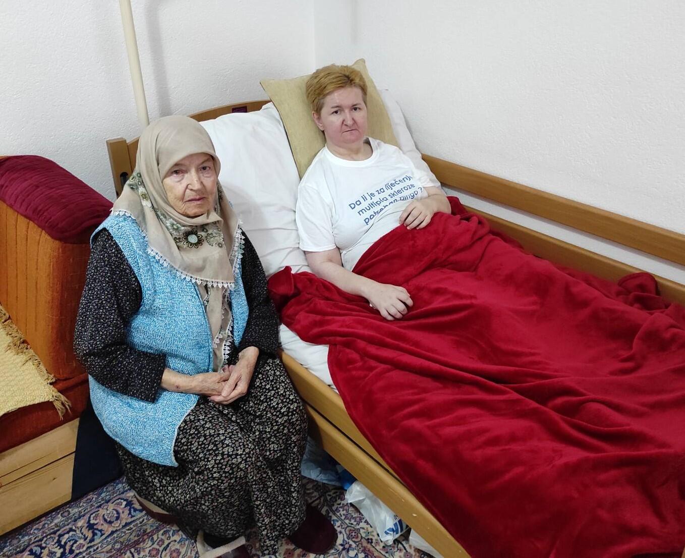 Mjesečna pomoć za Azru Peratović