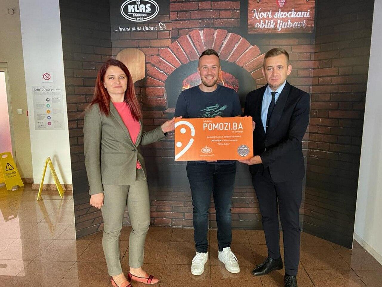 Kompanija Klas d.d. Udruženju Pomozi.ba donirala 36.165 KM za liječenje oboljelih bh. građana