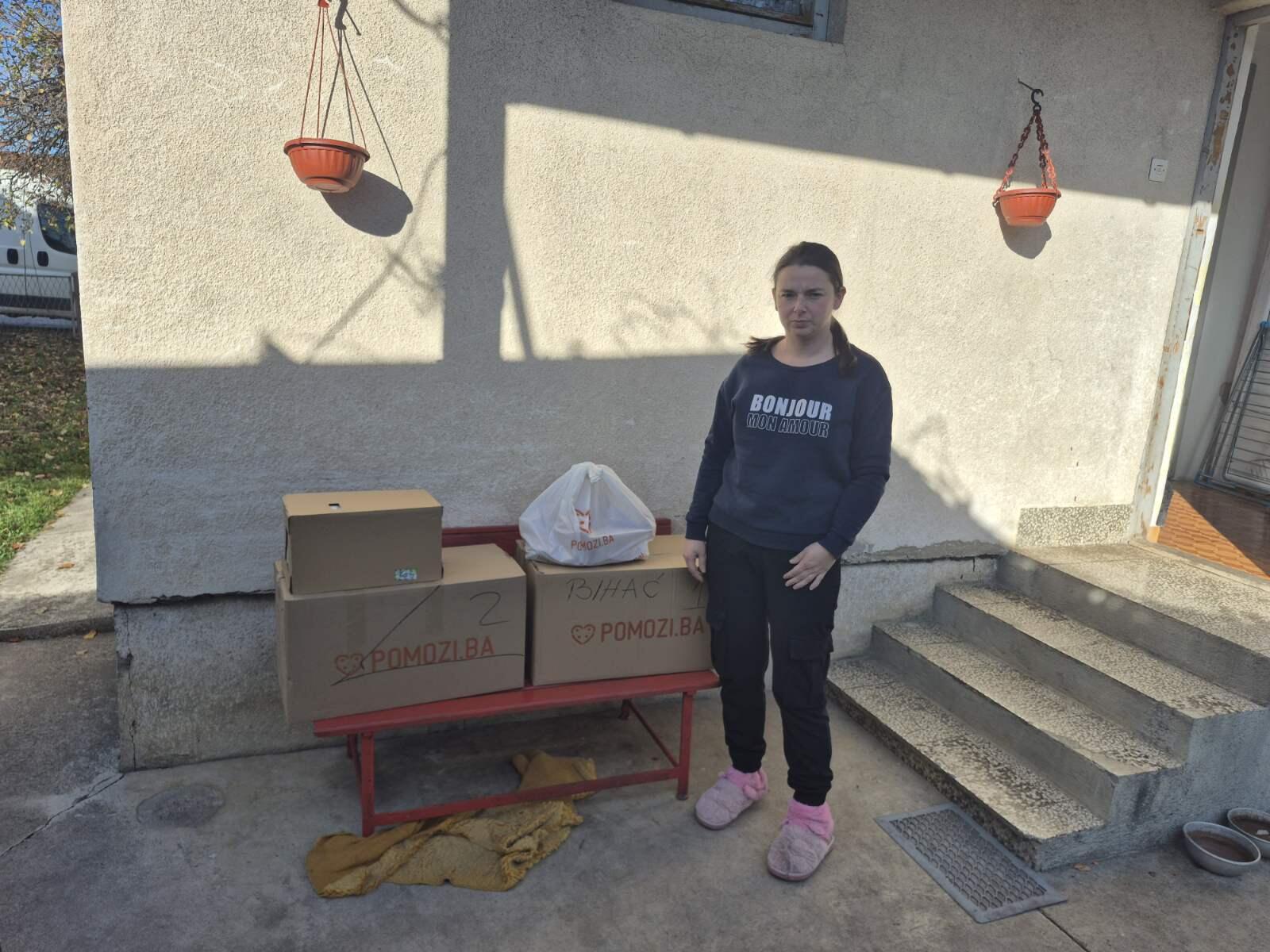 Mjesečna pomoć za Vedranu Lozina